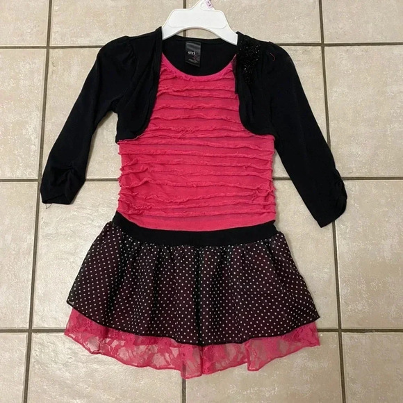 🦄2 for $15 Girl's Top with built-in shawl🦄 - Picture 5 of 5